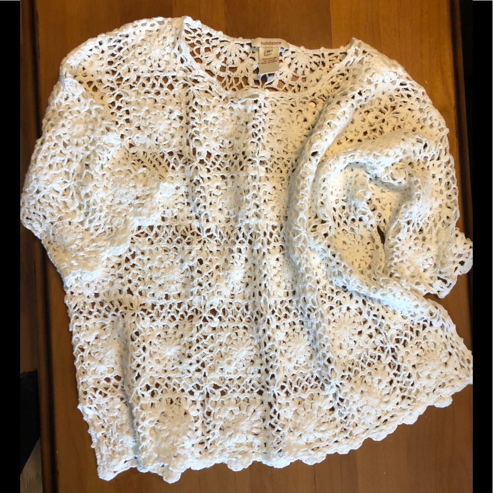 Sundance white top